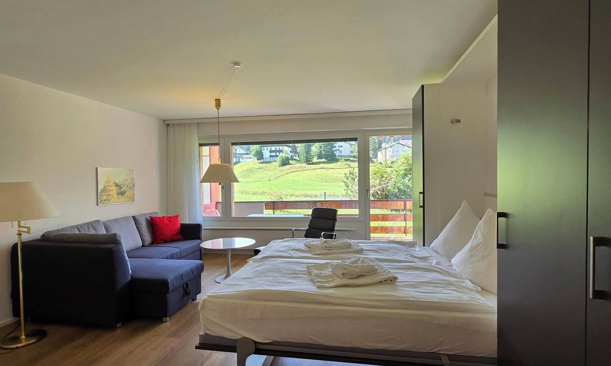 Parpan Apartment | 1 room vacation apartment in the heart of Parpan