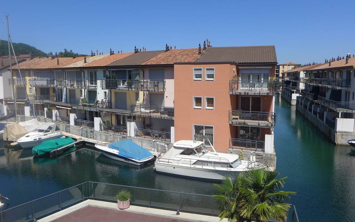 Bouveret House | 161 m² House ∙ 4 bedrooms ∙ 8 guests