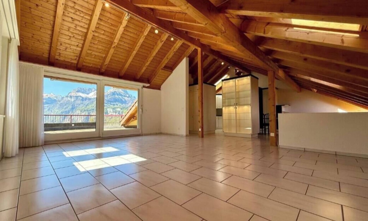 Ruetli Apartment | 4Seasons | Morschach | Family Apartment | Mountain View
