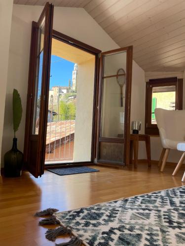 Morcote House | A Jump Into Morcote