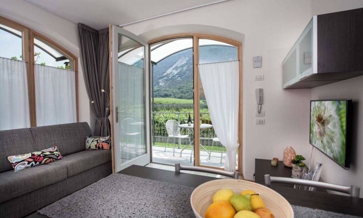 Dro Apartment | Al Vigneto Apartment Jasmine Two-room apartment 2/4 people