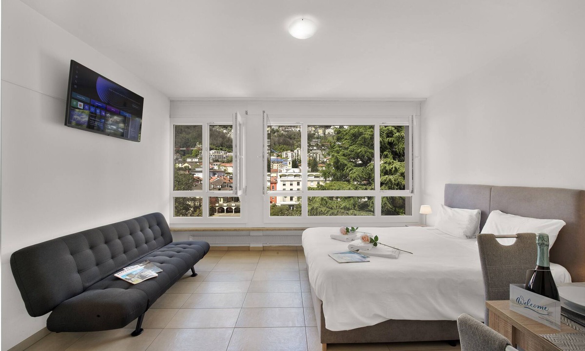Locarno Apartment | Alta vista, Steps to Piazza Grande Locarno, Locarno, Switzerland