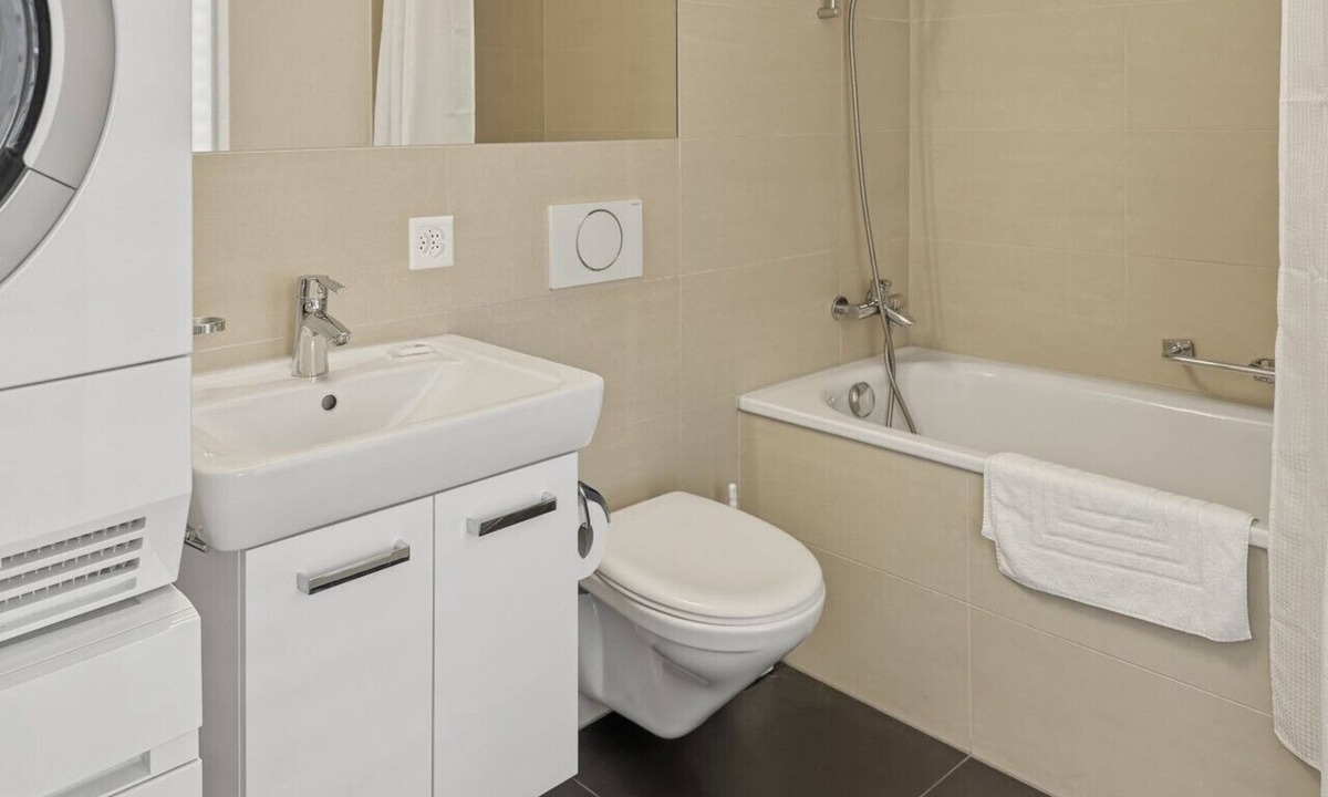 Sihlfeld Apartment | Amazing 1BR flat in the city centre (West 8)
