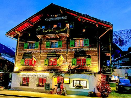 Klosters Platz Apartment | Apartment Edelweiss-Stube by Interhome