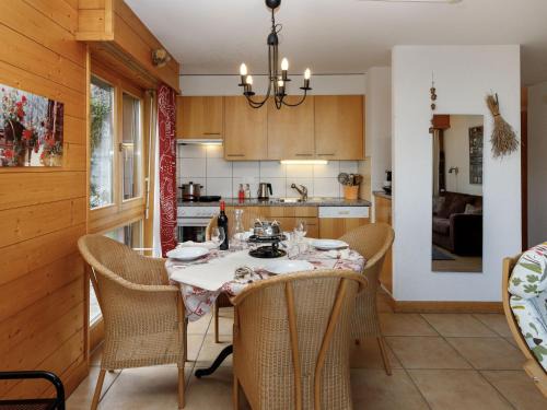 Ovronnaz Apartment | Apartment Fénestral R01 by Interhome