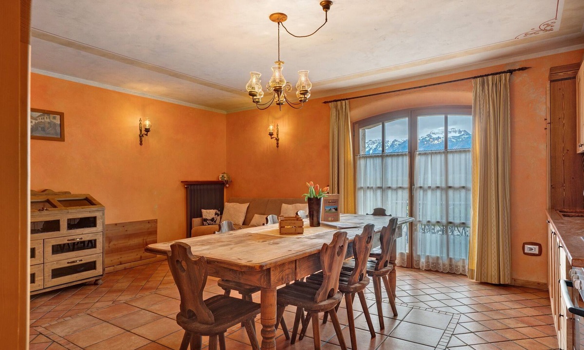 Coredo Apartment | Apartment 'Golden' with Mountain View, Shared Garden and Wi-Fi