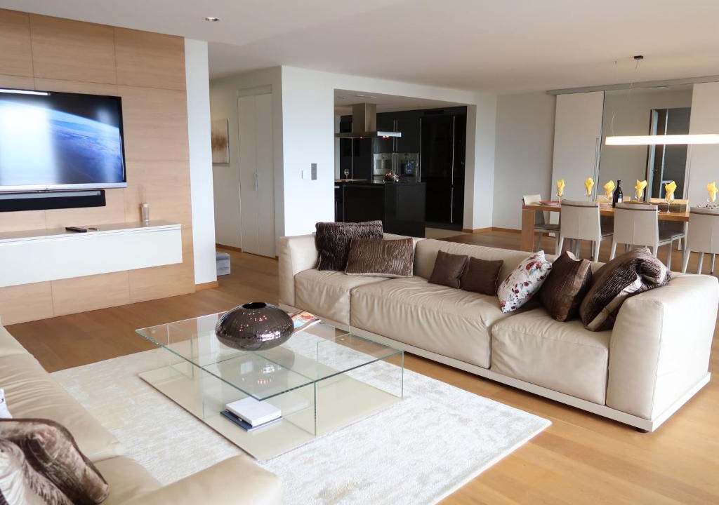 Montreux City Centre Apartment | Apartment L'Esplanade A3-8 by Interhome