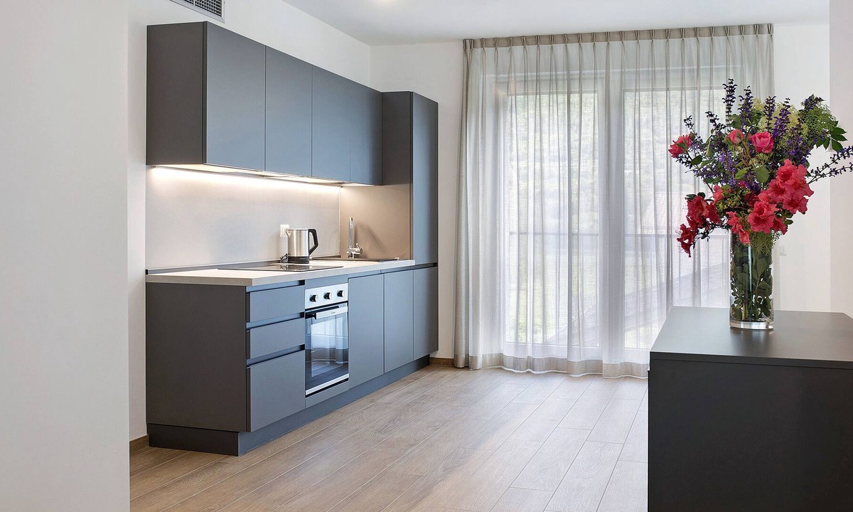 Valtellina Apartment | Apartment 'Relais Betty App Valcervia 7' with Mountain View, Wi-Fi and Air Conditioning