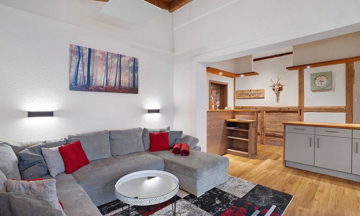 Kappelrodeck Apartment | Apartment 'Schwarzwald-Lodge' with Patio and Infrared Cabin