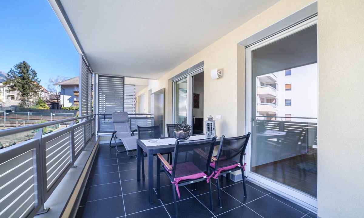 Merano Apartment | Apartment "Truma Swing 14" close to Ski Lift with Terrace & Wi-Fi
