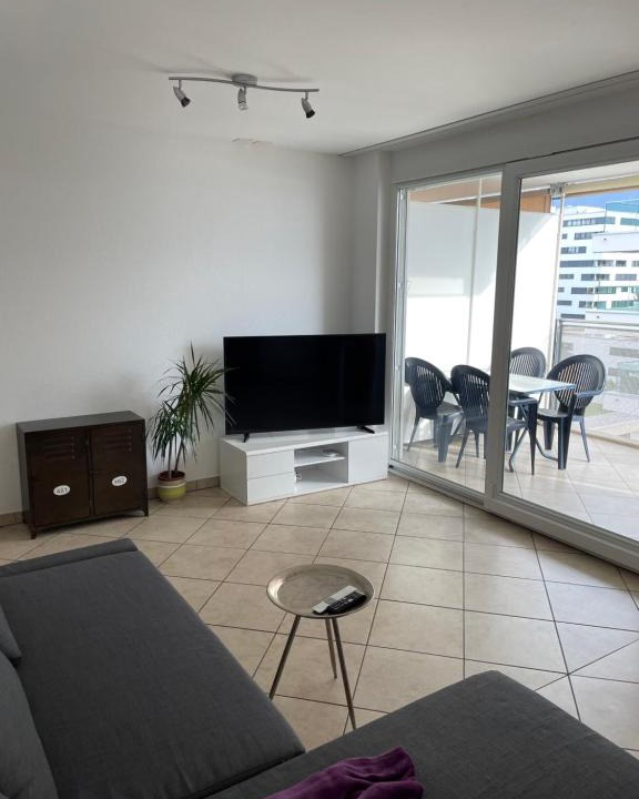 Locarno Apartment | Appartamento 2,5 con piscina nel CUORE di Locarno 463