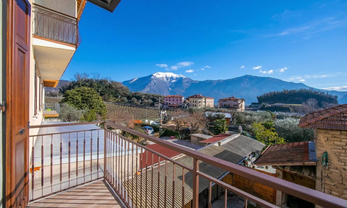 Riva del Garda Apartment | Appartamento Blu - Apartment with Balcony, Riva del Garda, Italy
