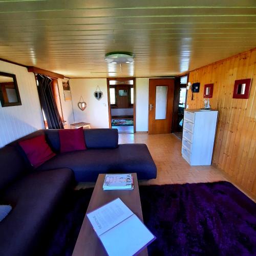 Ursy Apartment | appartement de campagne seul