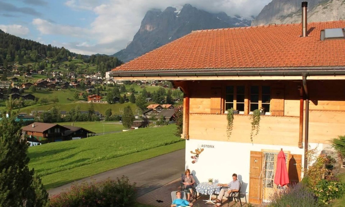 Grindelwald Apartment | Asterix 2 Bett Wohnung by Interhome