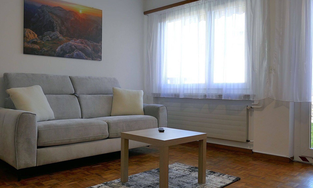 Riviera Apartment | Beautiful apartment for 5 people with WIFI, TV and patio