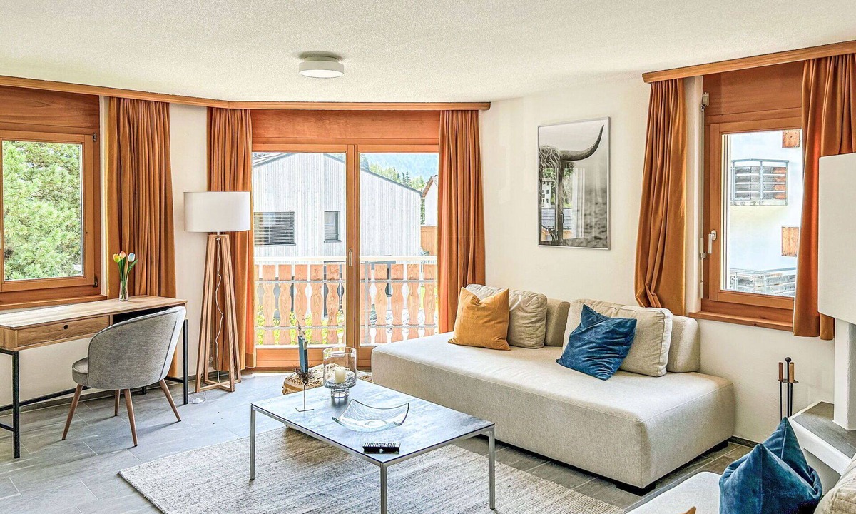 Laax Apartment | Beautiful apartment for 4 people with WIFI, TV, balcony, pets allowed and panoramic view