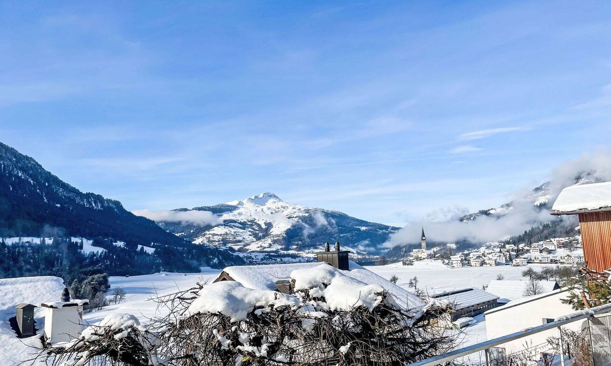 Sagogn Apartment | Beautiful apartment for 4 guests with WIFI, TV, terrace, pets allowed and panoramic view