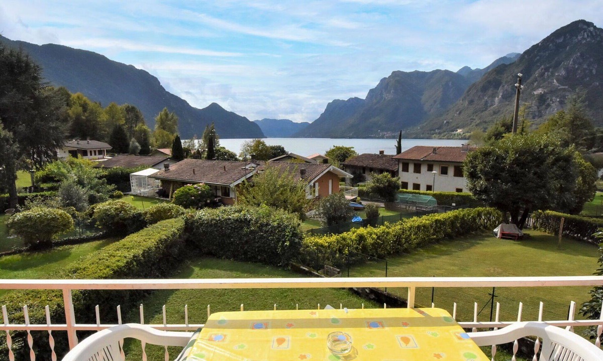 Vesta Apartment | Beautiful apartment for 12 people with WIFI, TV, terrace and pets allowed