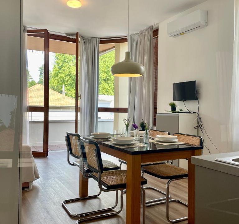 Gallarate Apartment | Bnbook Xenia Malpensa Airport
