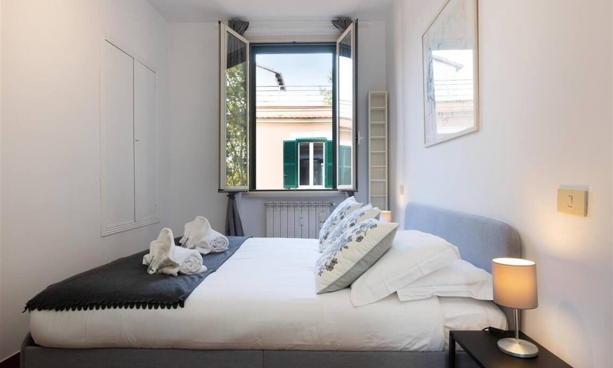 Testaccio Apartment | Bright apartment in Via Ginori, in the heart of the Testaccio district