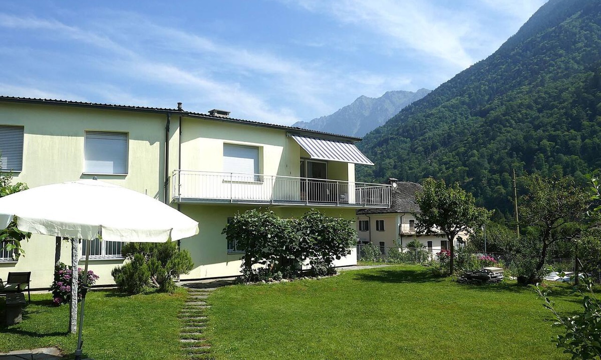 Acquarossa Apartment | Cá Pórt Róss by Interhome