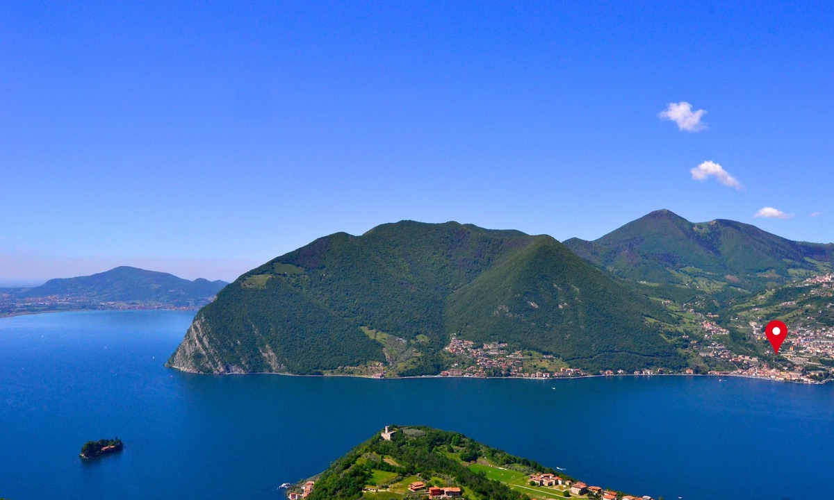 Tavernola Apartment | Casa Lago – Luxury holiday home with pool & panoramic view over Lake Iseo ★