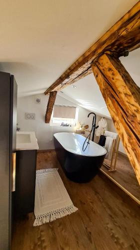 Chamoson Apartment | Charmantes Apartment - Le Mazot