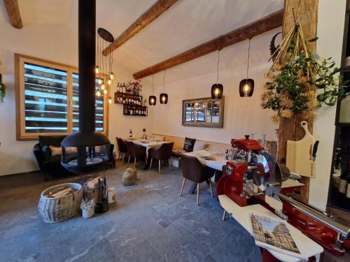 Cavardiras Bed & Breakfast | Chesa Prema Bed & Breakfast - Restaurant