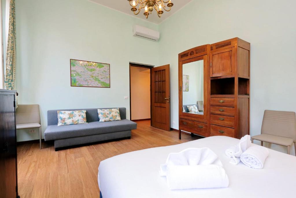 Esquilino Apartment | Conte Verde Apartment