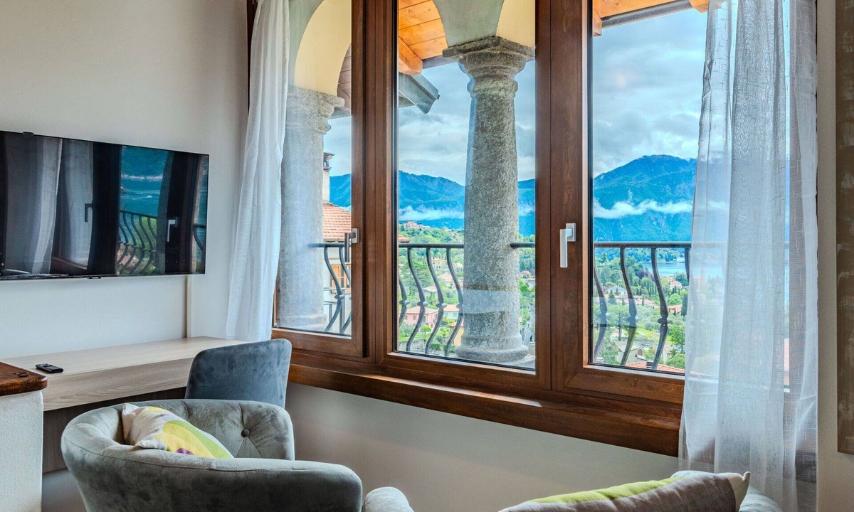 Azzano Apartment | Cosy apartment for 3 guests with WIFI, A/C and TV