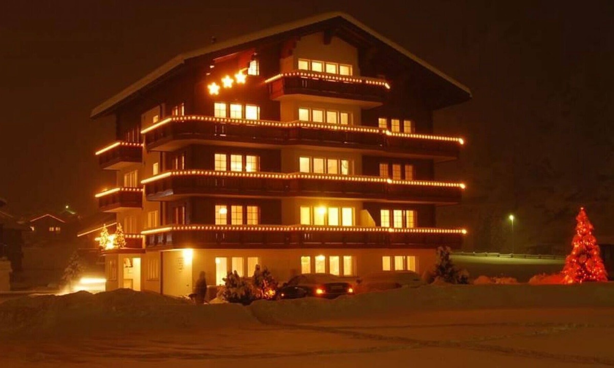 Saas-Balen Apartment | Cosy apartment for 6 guests with WIFI, balcony and parking