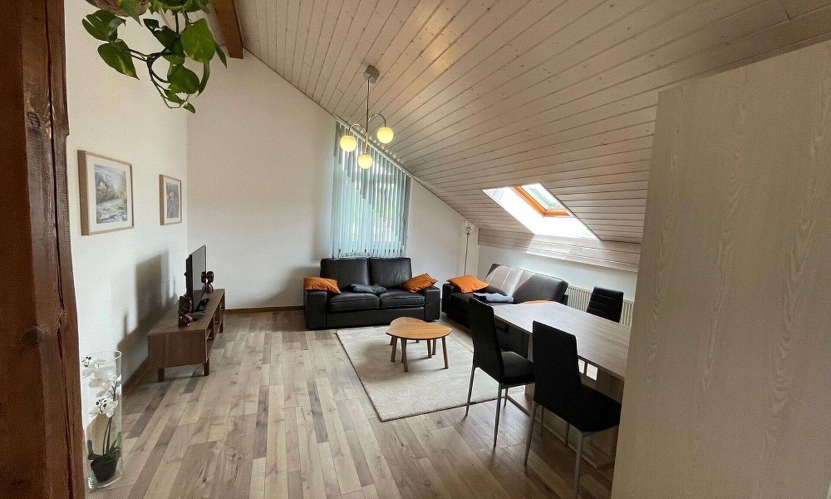 Porrentruy Apartment | Cosy apartment for 4 guests with WIFI, TV and balcony