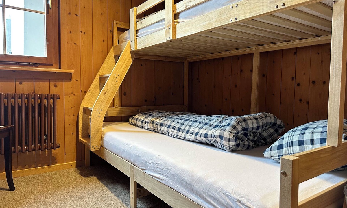 Frauenkirch Cabin | County Charm Getaway
