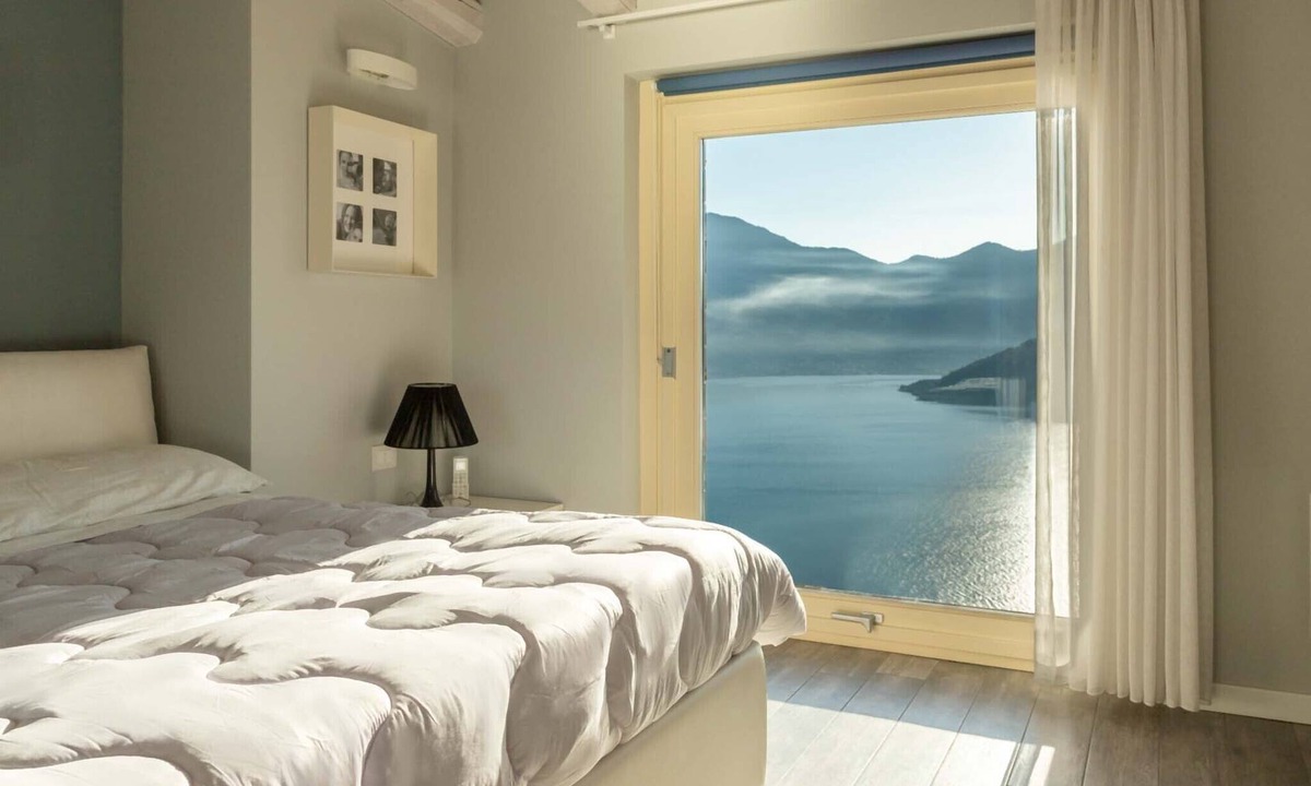 Parzanica Apartment | Delphi - Amazing Design Apartment with Lake View