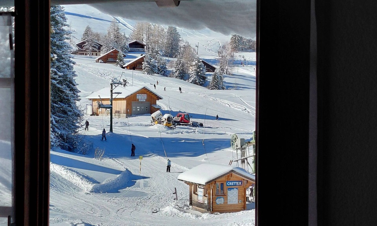 Les Mosses Apartment | Exceptional location: ski-in/ski-out and magnificent hiking trails