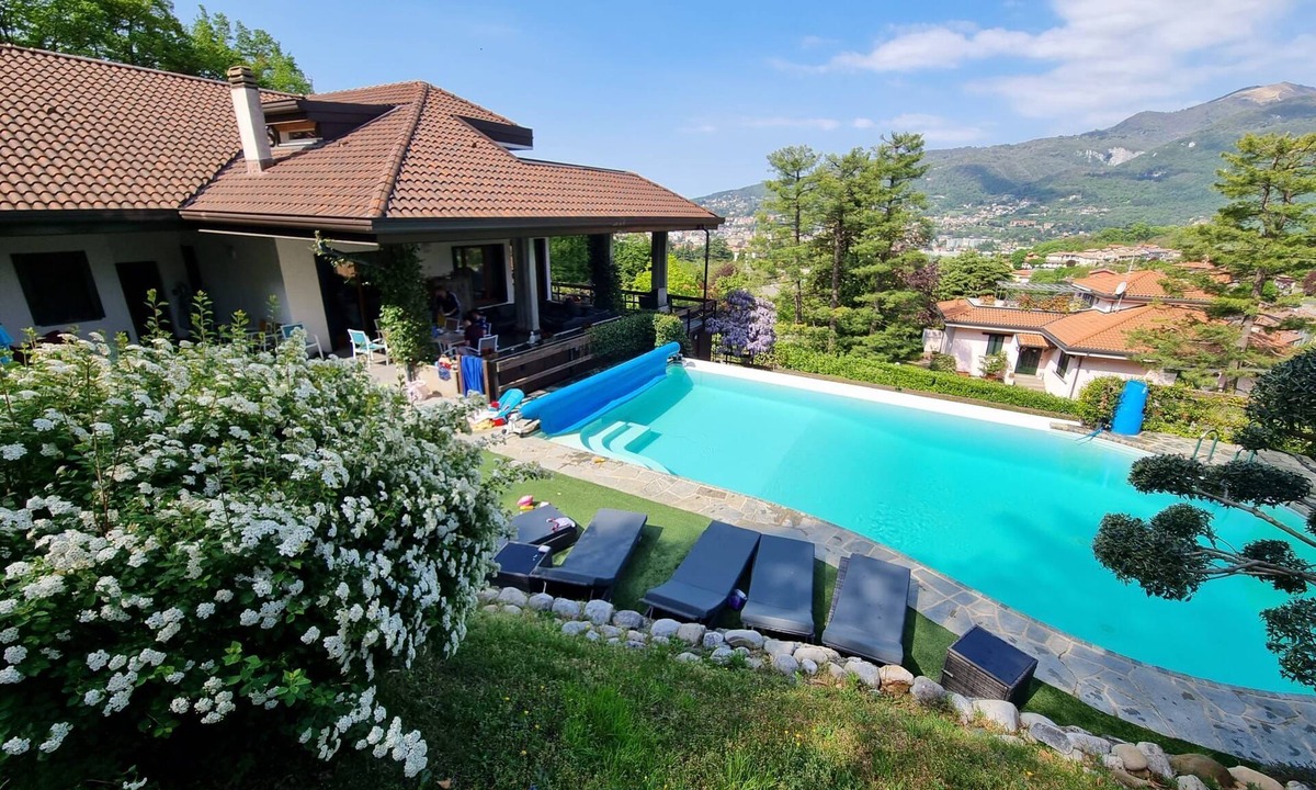 Longone al Segrino Villa | Fabulous 8-bedroom villa with pool next to Como lake, little lakes and mountain