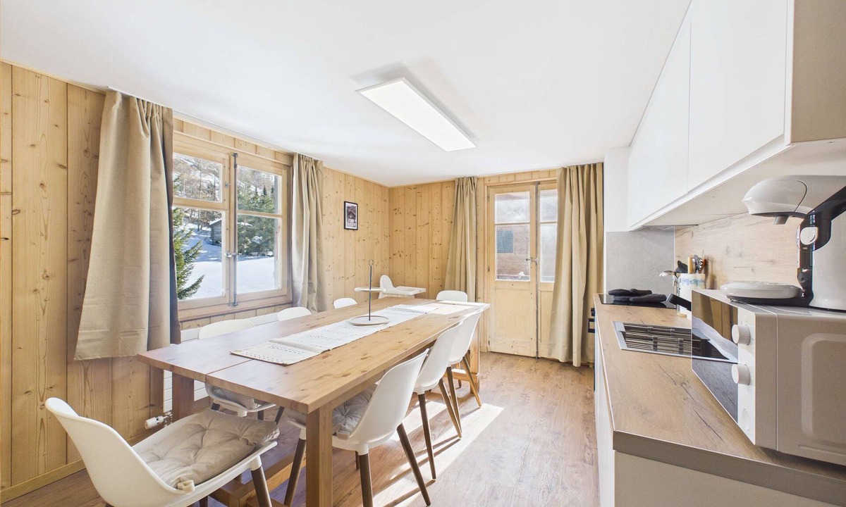 Randa Apartment | Family-Friendly Apartment w/Mountain Views