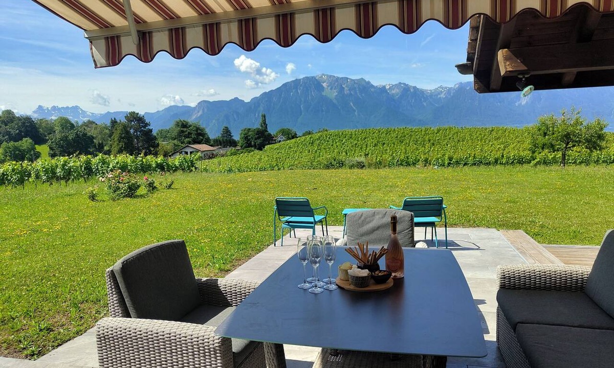 Montreux House | Family vacation home with a panoramic view of the Alps
