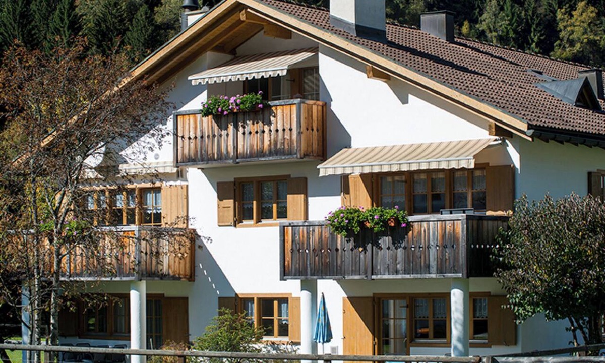 Andeer Apartment | Ferienhaus Muntschi, (Andeer), by Interhome