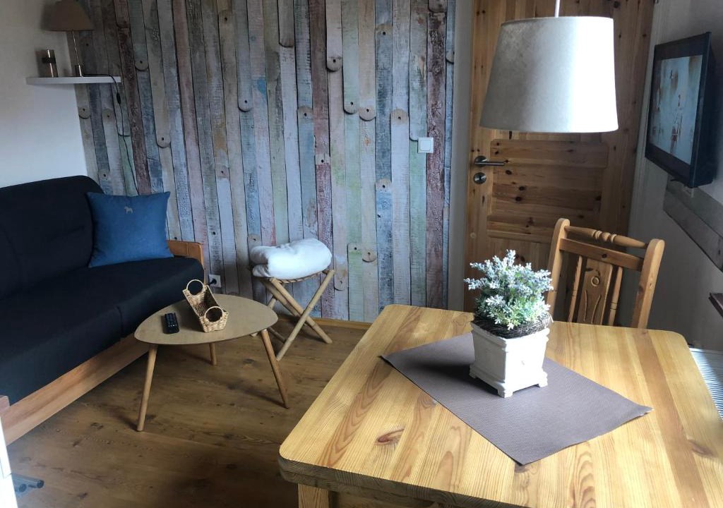 Basthorst Apartment | Ferienwohnung Basthorst