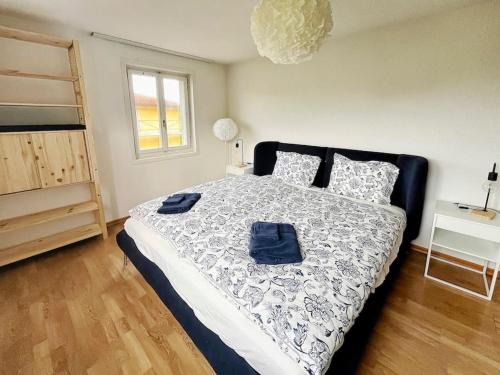 Horgen District House | Ganzes Einfamilienhaus mit Garten & 2 Parkplätzen bei Zürich