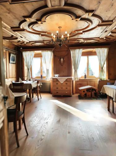 Saas im Prattigau Hotel | Gasthaus zum Rathaus