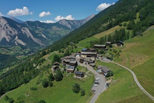 Orsieres House | Gite du pèlerin-Chalet de montagne jusqu'à 20 personnes