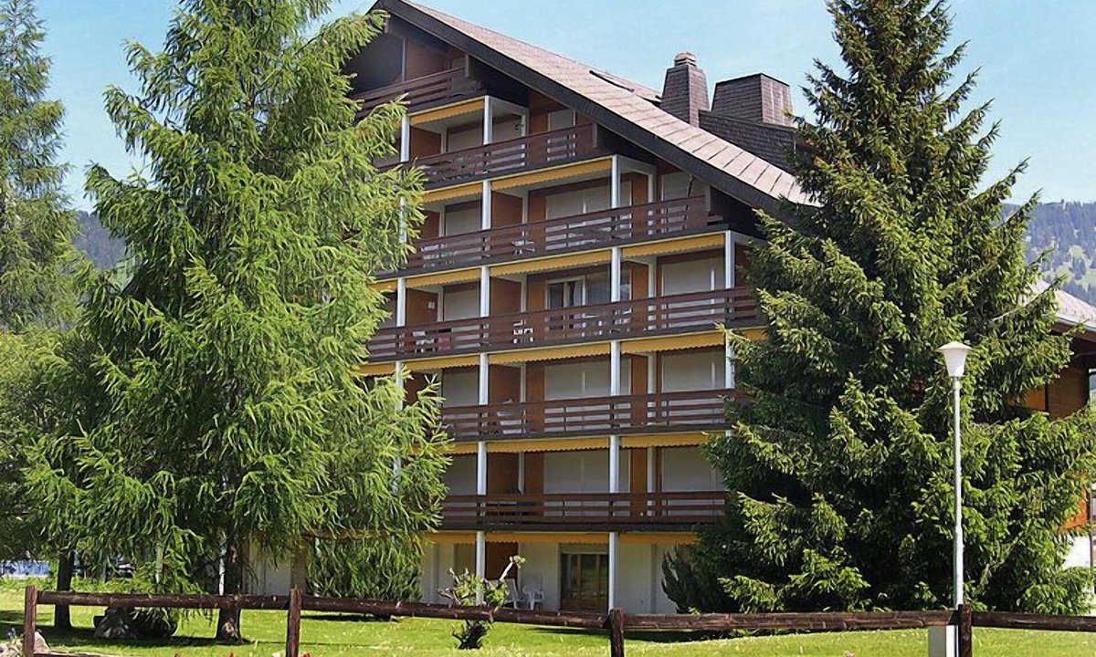 Villars-sur-Ollon Apartment | Grenat 8 by Interhome
