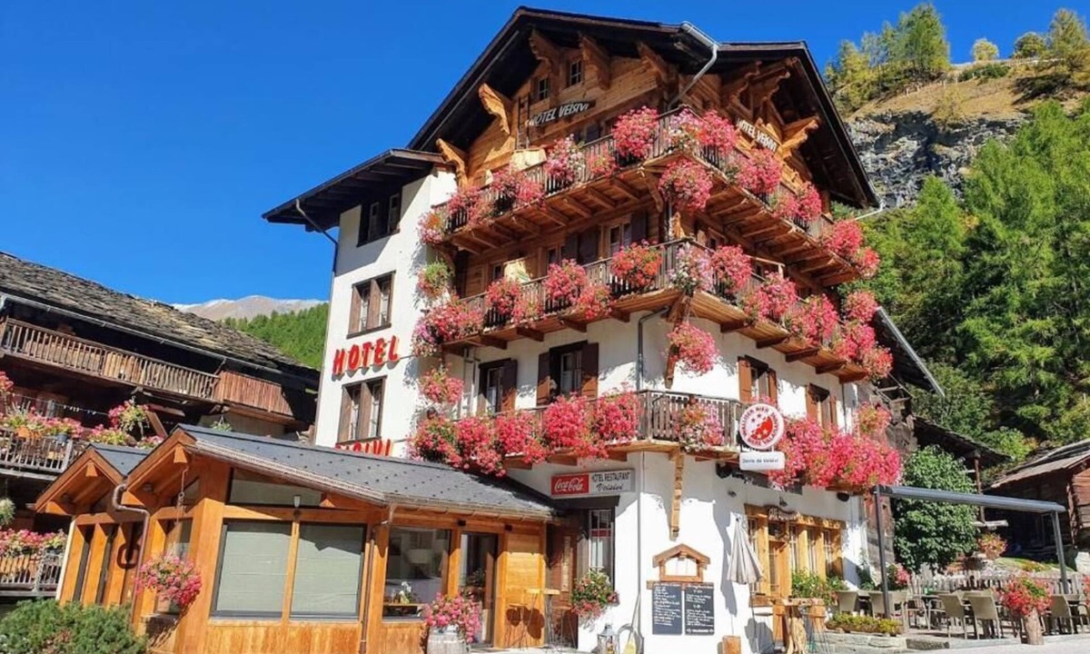 Hauderes Hotel | Hôtel Dents de Veisivi