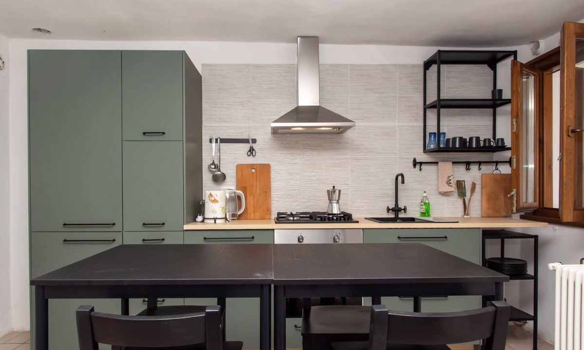 Parzanica Apartment | Hiking Escape | Nature & Hiking Retreat near Lake Iseo