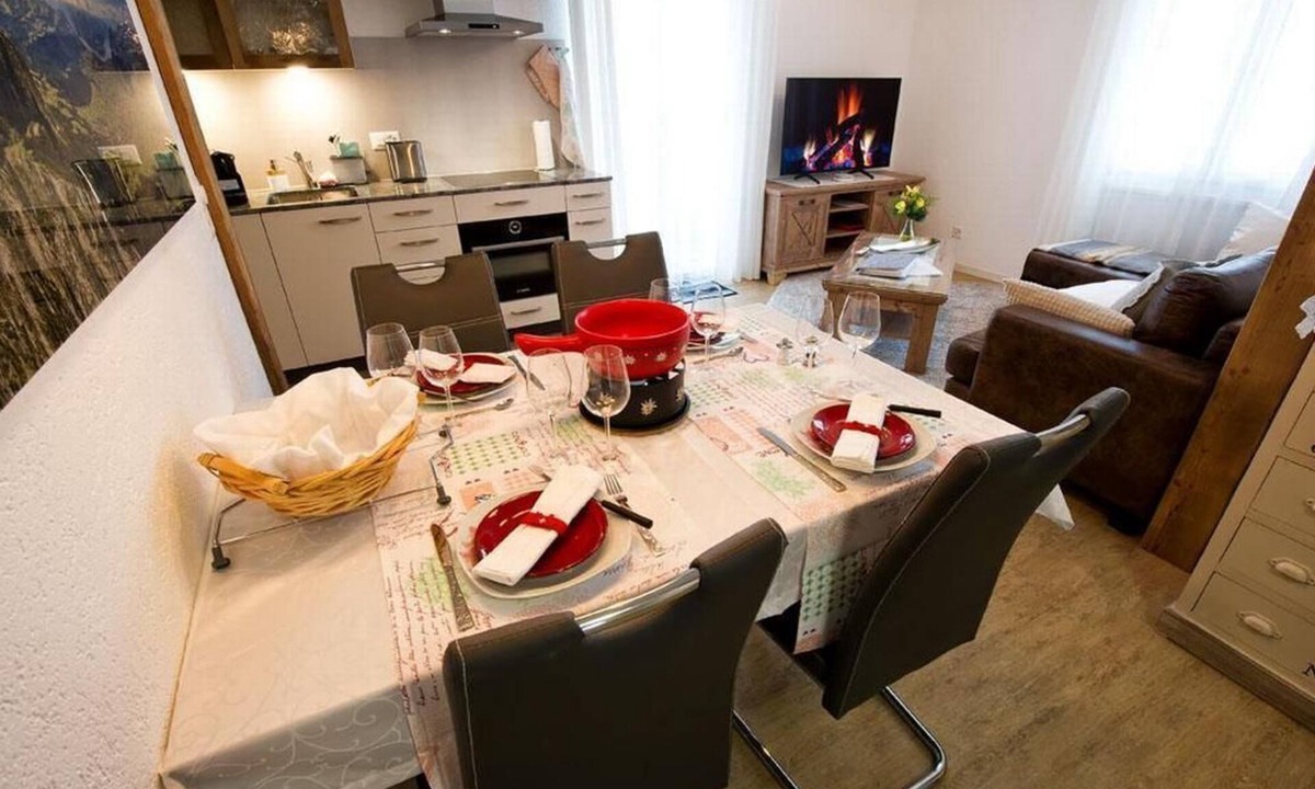 Sattel House | Holiday flat "S'Edelweiss" with mountain view