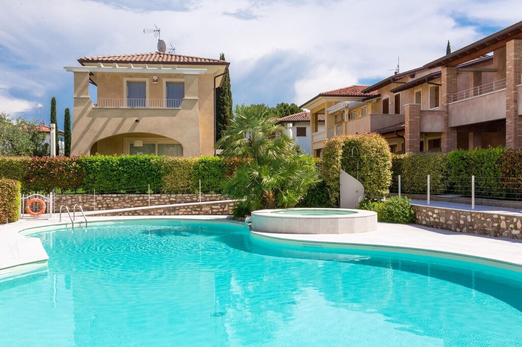 Pieve Vecchia House | Holiday house Manerba del Garda for 1 - 8 persons with 4 bedrooms - Holiday home
