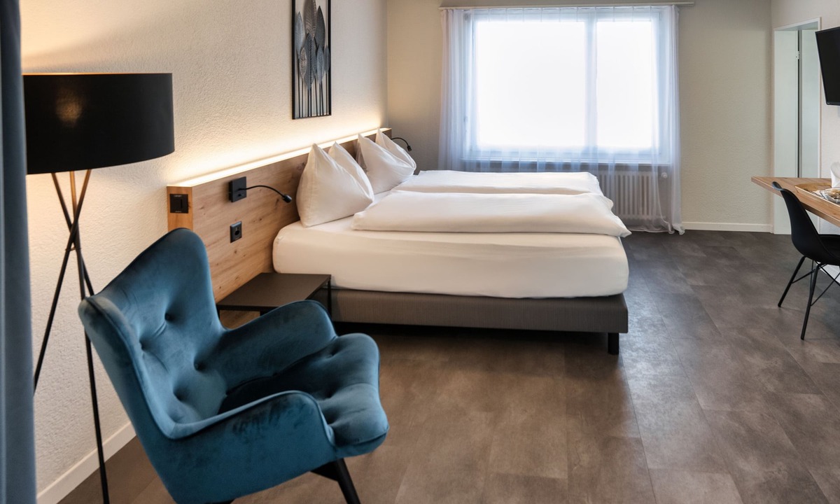 Suhr Hotel | Hotel Baeren