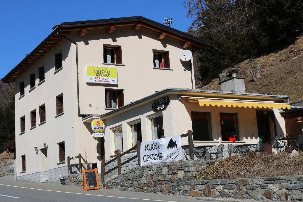 Poschiavo Hotel | Hotel Sfazù